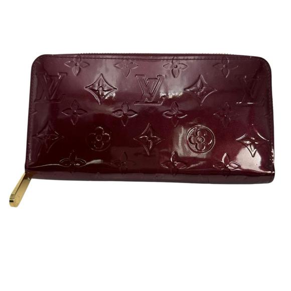 LOUIS VUITTON Brown Monogram Wallet - Picture 1 of 12